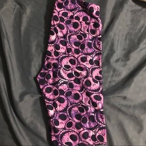 Lularoe nightmare before Christmas leggings